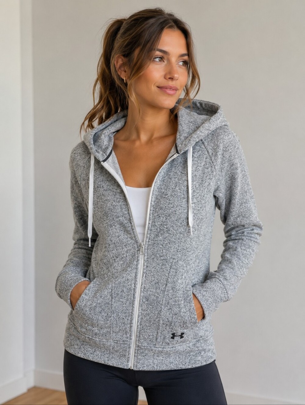 💙 Under Armour - Women's Heather Gray Zip-Up Hoodie